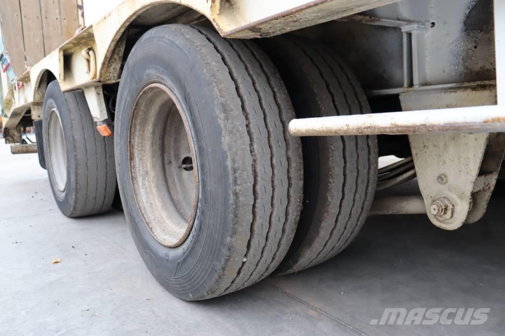 Castera 2SS33TS0A Auto pārvadāšanas treileri