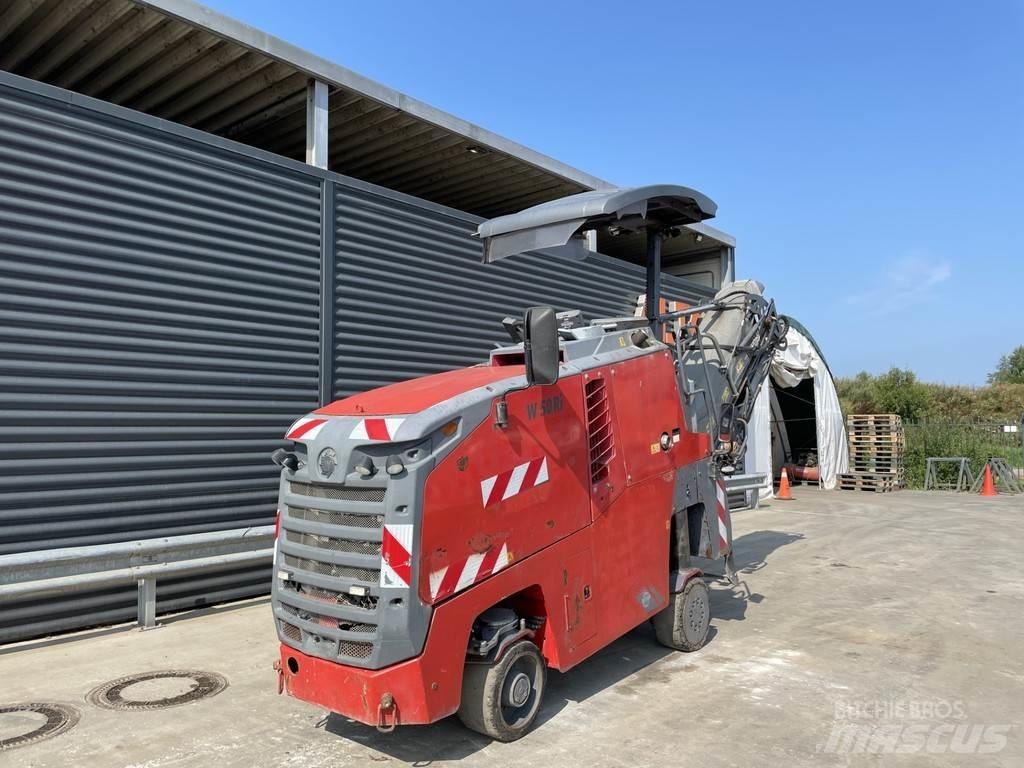 Wirtgen W 50 RI Asfalta dzesēšanas iekārtas