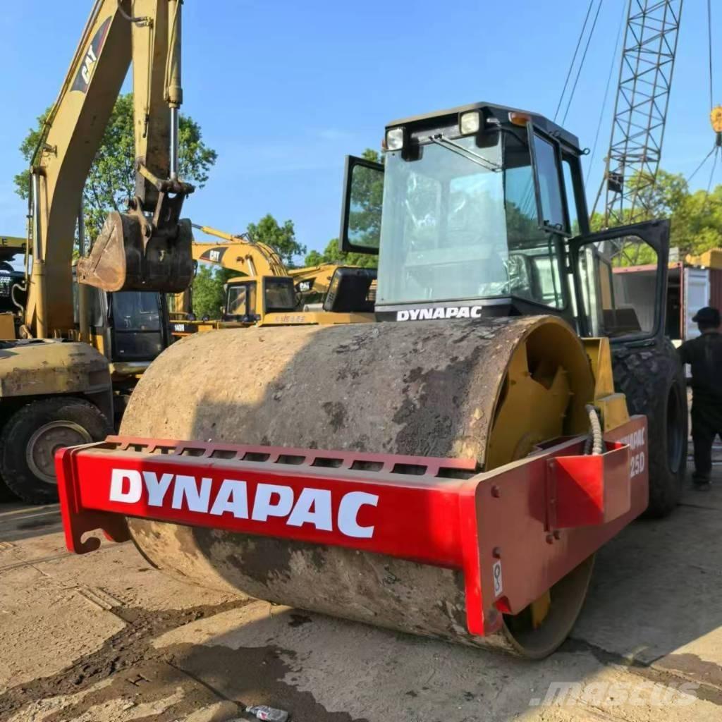 Dynapac CA 25 D Vienvalča grunts veltņi