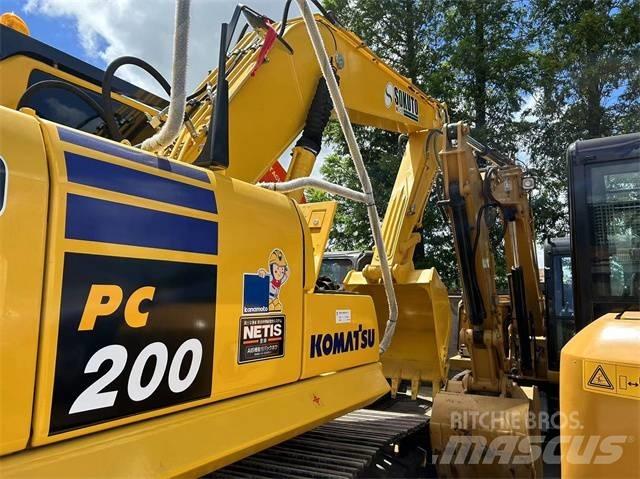 Komatsu PC 200-8 Kāpurķēžu ekskavatori