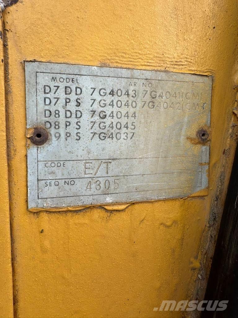 CAT D9H Kāpurķēžu buldozeri