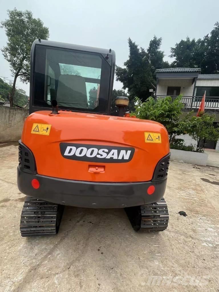 Doosan DH 60-7 Mini ekskavatori < 7 t