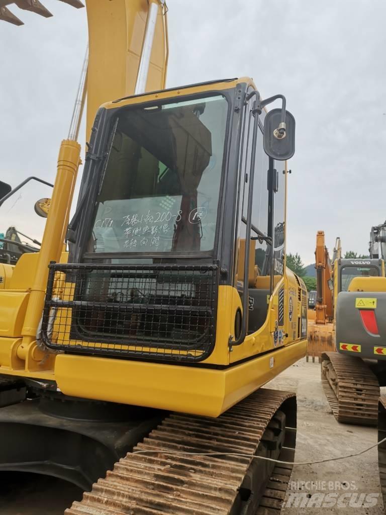Komatsu PC 200 LC-8 Kāpurķēžu ekskavatori