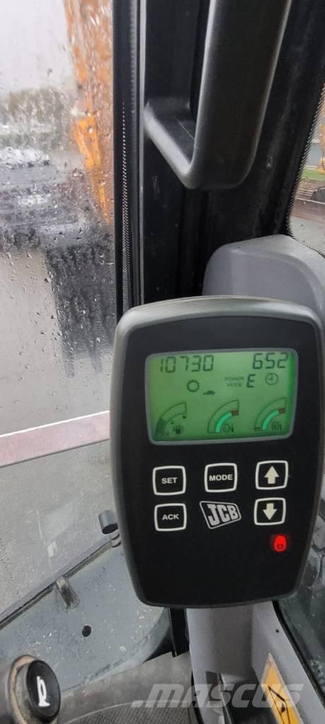 JCB JS 145 W Ekskavatori uz riteņiem