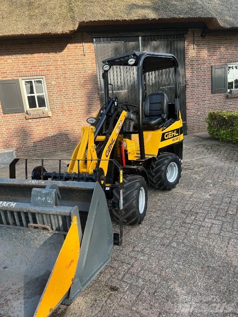 Gehl AL 140 Mini iekrāvēji