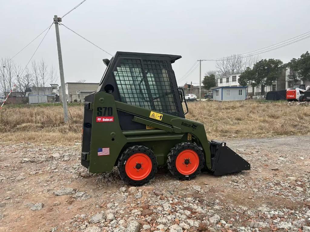 Bobcat S 70 Lietoti riteņu kompaktiekrāvēji