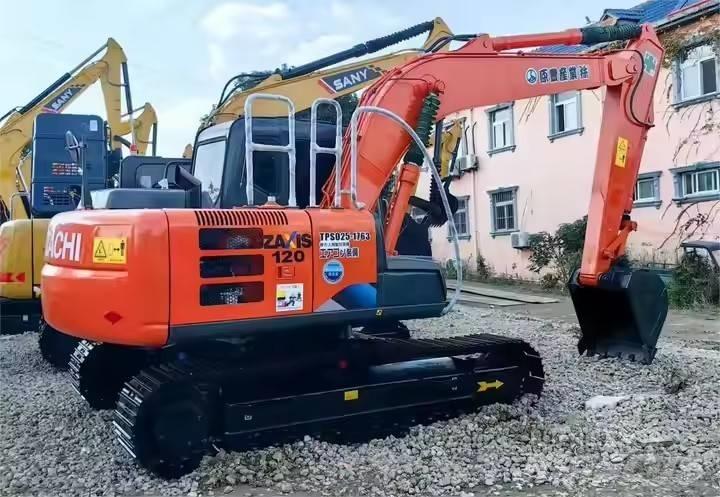 Hitachi ZX 120 Kāpurķēžu ekskavatori