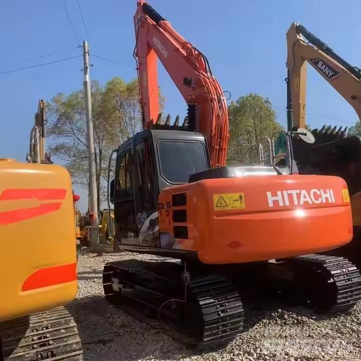 Hitachi ZX 120 Kāpurķēžu ekskavatori