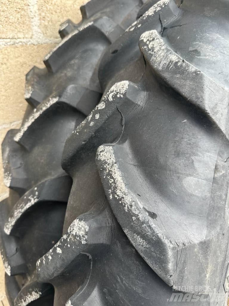 Michelin 230/95R48 Riepas, riteņi un diski