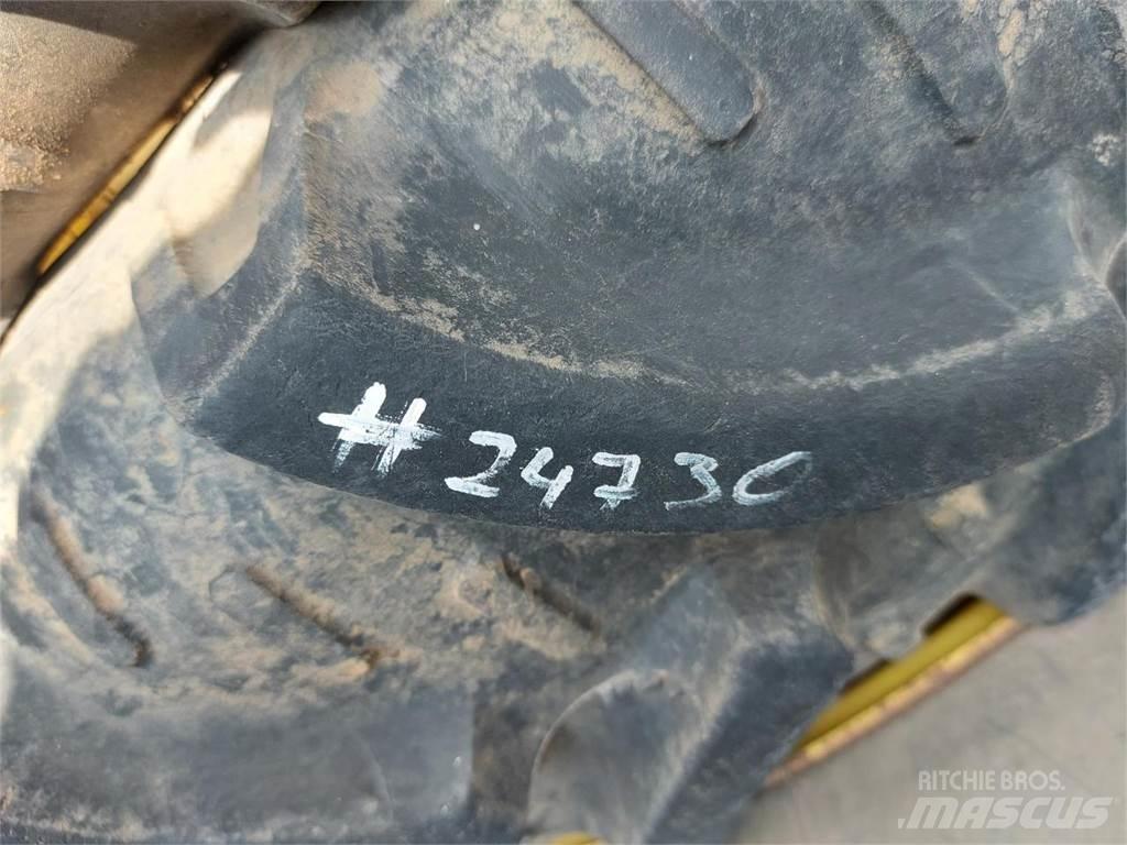 Kleber 270/95R32 Riepas, riteņi un diski
