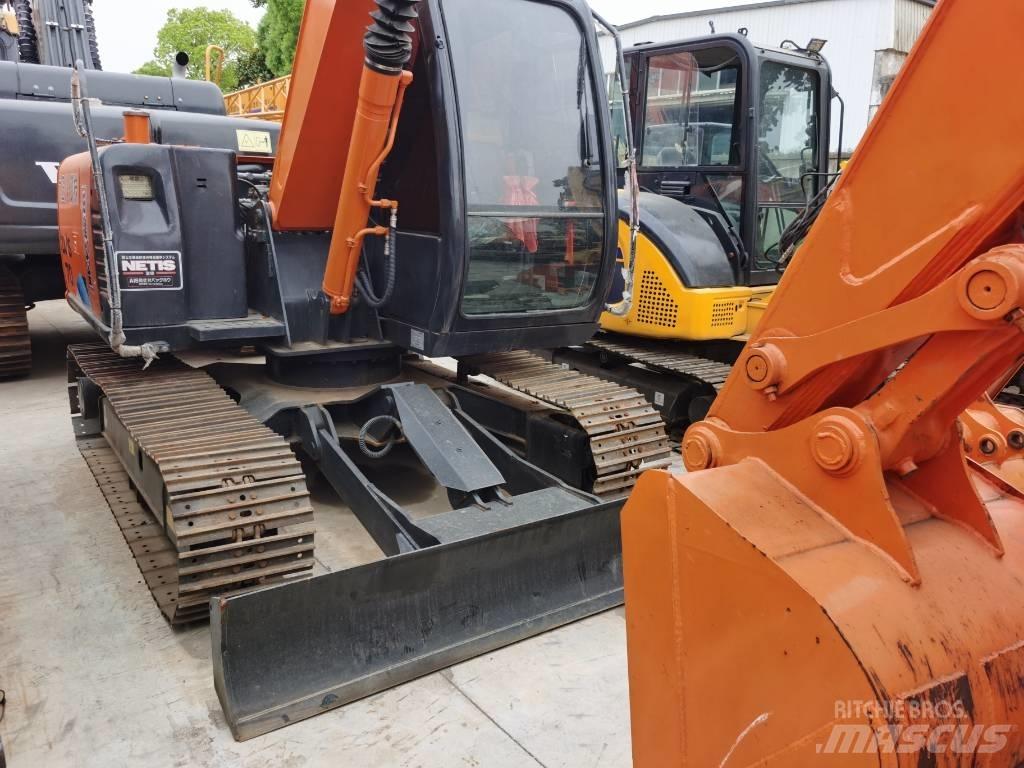 Hitachi ZX 70 Kāpurķēžu ekskavatori
