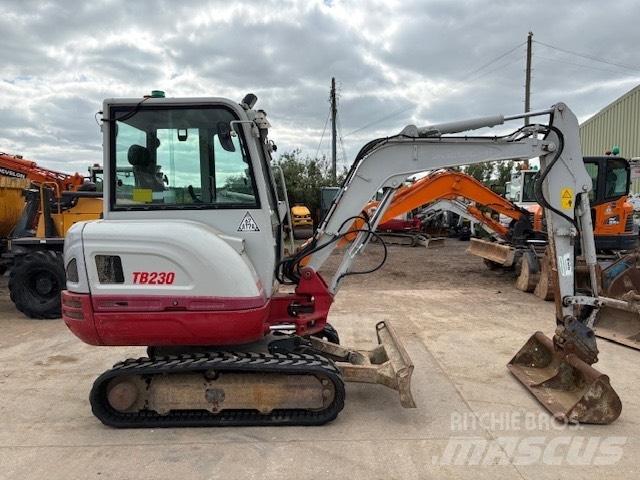 Takeuchi TB 230 Mini ekskavatori < 7 t