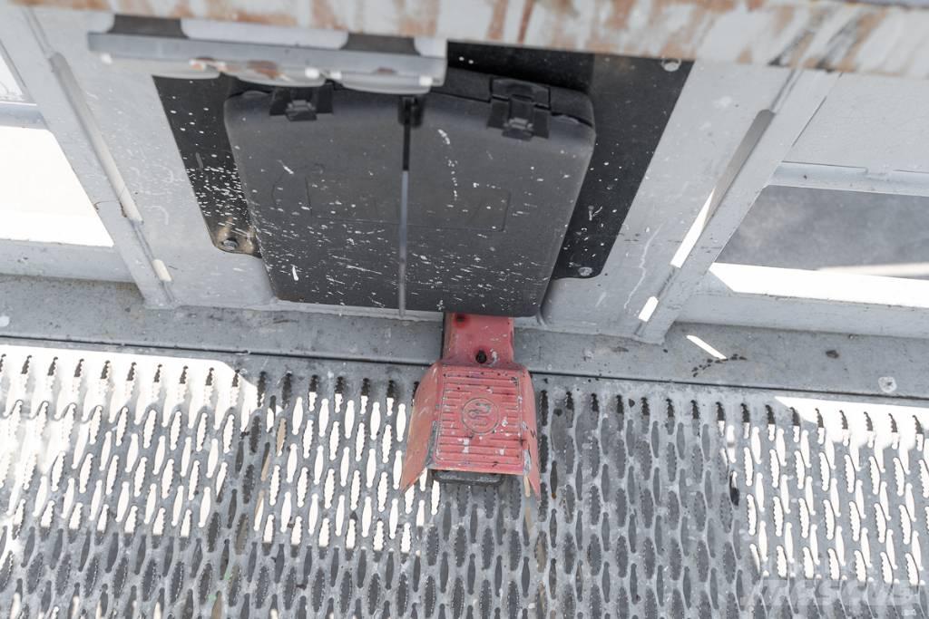 Manitou 280 TJ Strēles pacēlāji