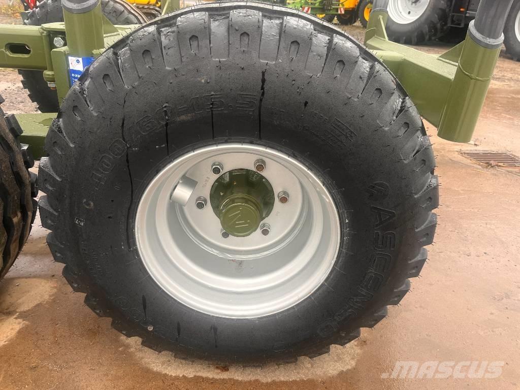 Farma T9 DS Meža piekabes