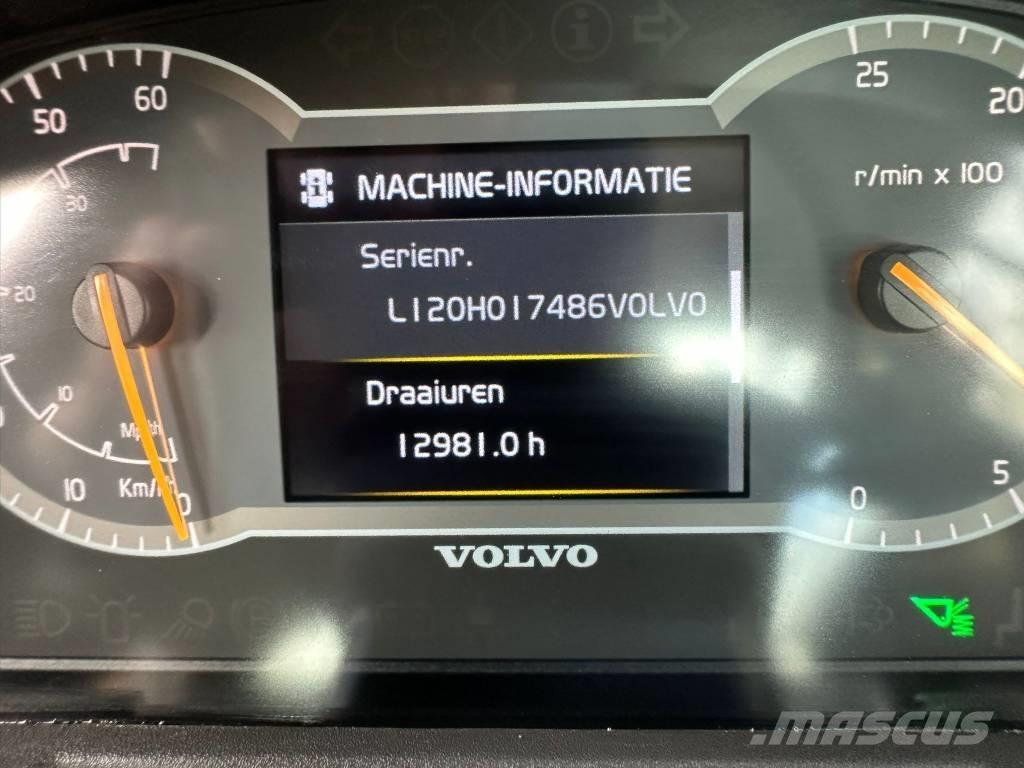 Volvo L 120 H Iekrāvēji uz riteņiem