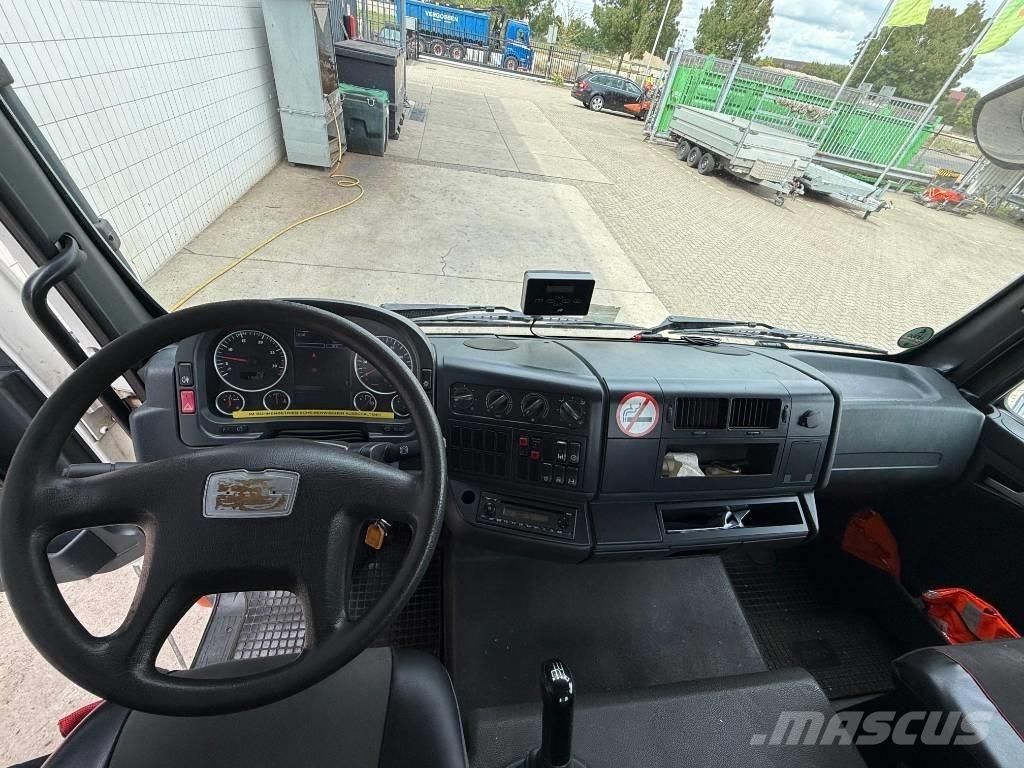 Palfinger P 300 KS Pacēlāji uz automašīnas bāzes