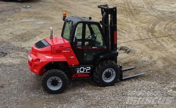 Manitou M30.4 Tehnika ar dīzeļa dzinēju