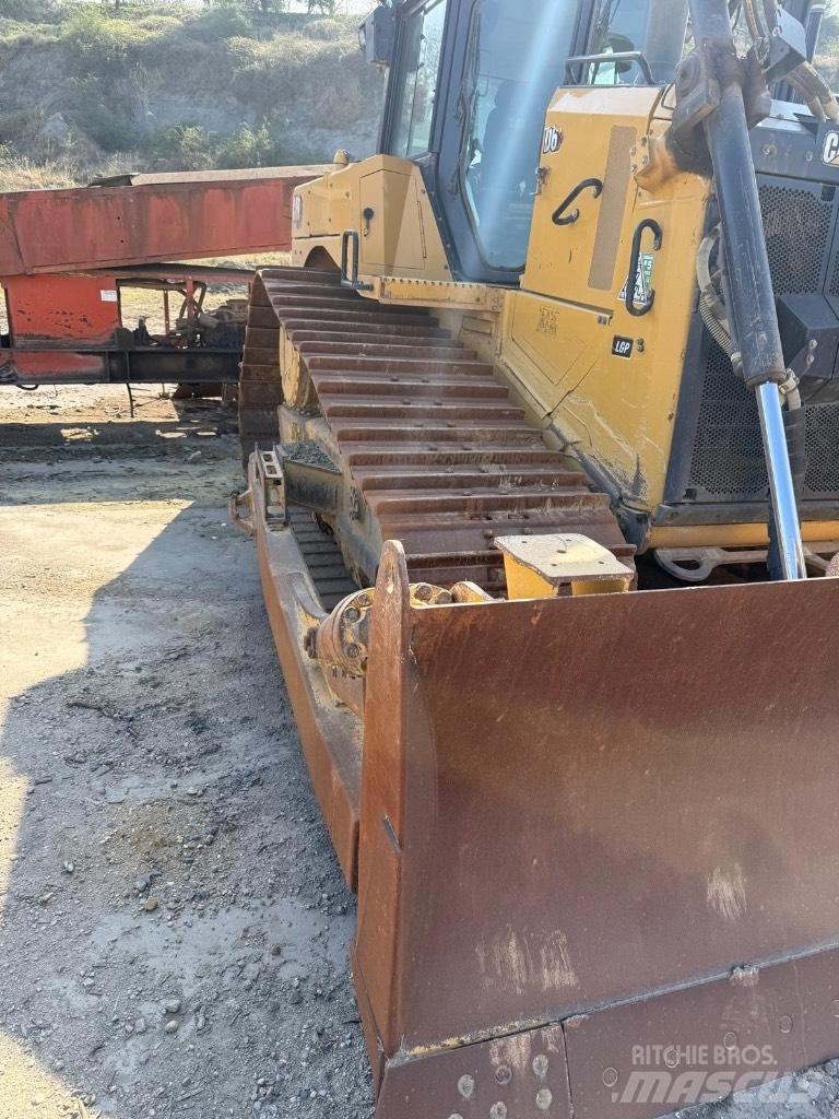 CAT D 6 T LGP Kāpurķēžu buldozeri