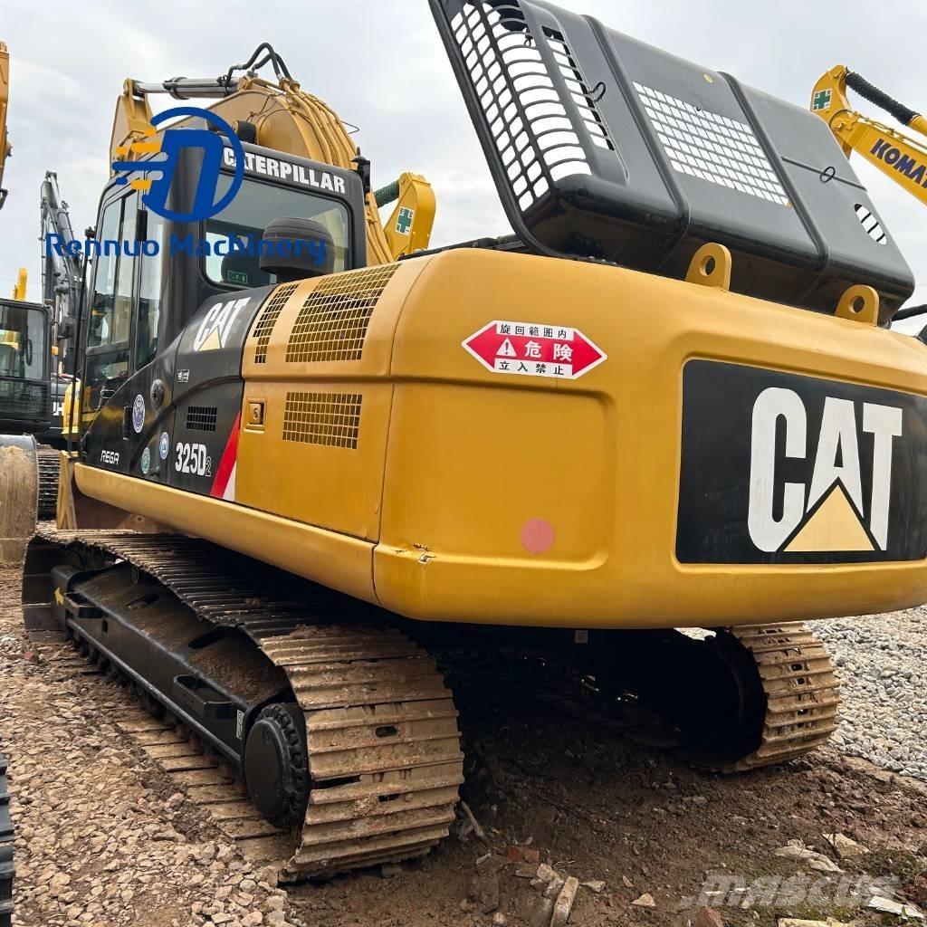 CAT 325D2 Kāpurķēžu ekskavatori