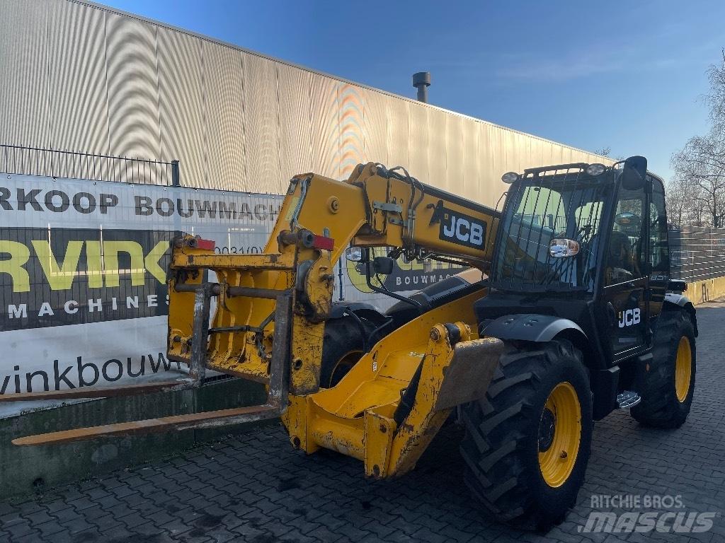 JCB 533-105 Teleskopiskie manipulatori