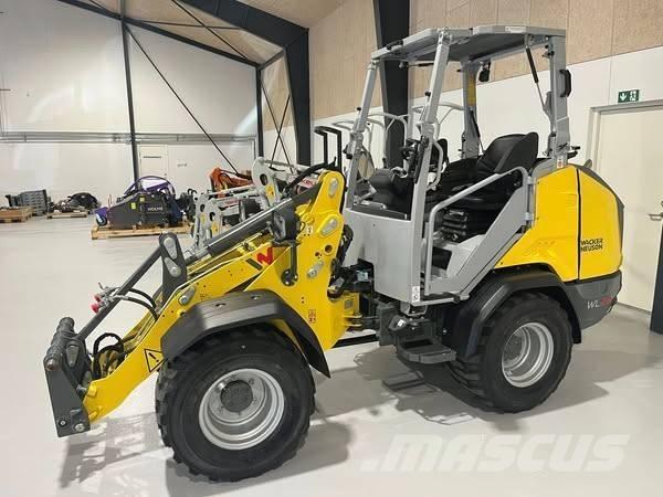Wacker Neuson WL 28 Iekrāvēji uz riteņiem