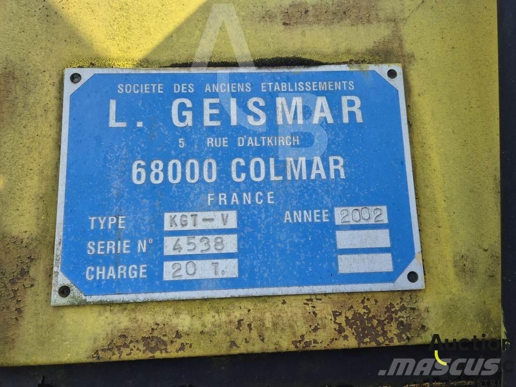 Geismar KGT-V Ekskavatori uz riteņiem