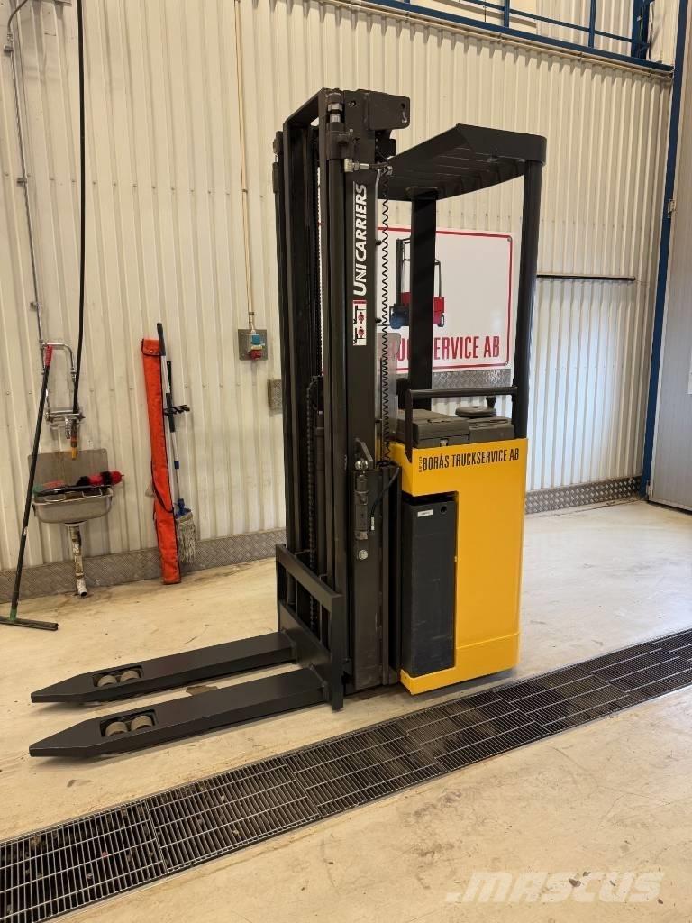 Atlet truck AJN 160 Pašgājēji krautnētāji