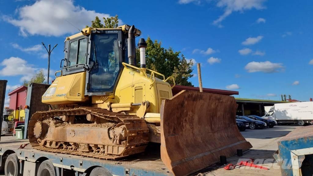 Komatsu D 51 EX-22 Kāpurķēžu buldozeri