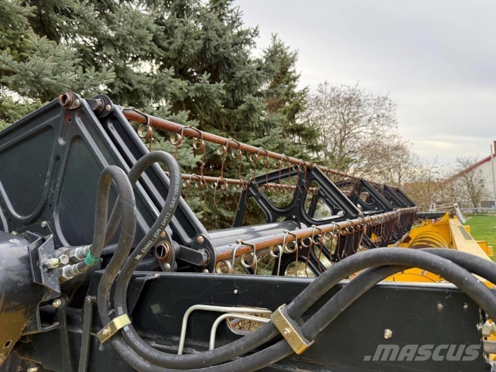 New Holland CX 8070 Ražas novākšanas kombaini