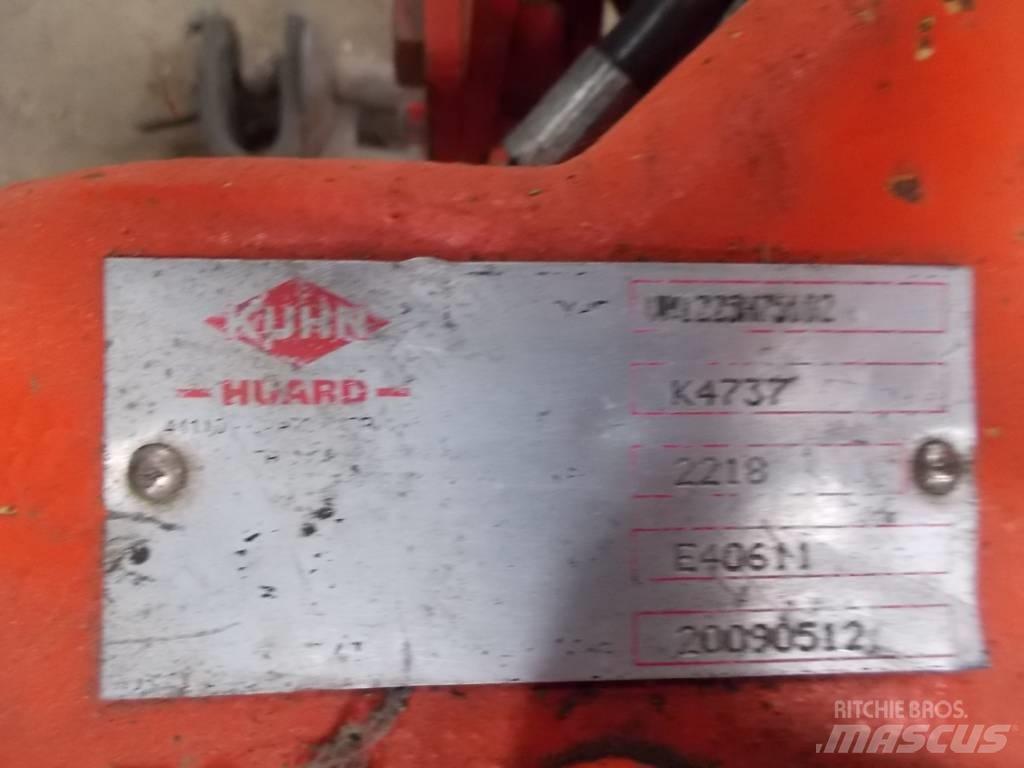 Kuhn Vari-Master 122 Maiņvērsējarkli