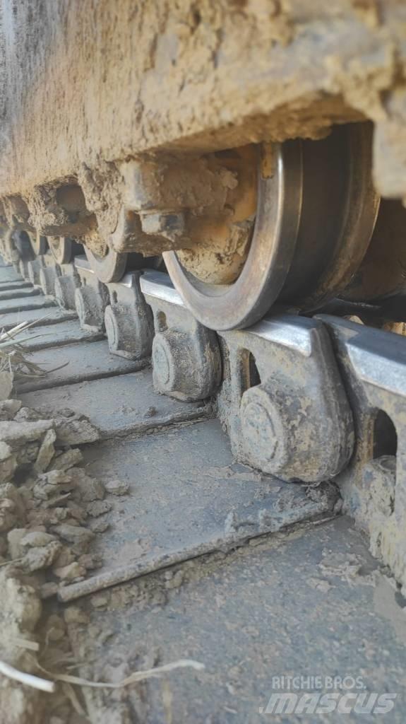CAT D 6 R Kāpurķēžu buldozeri