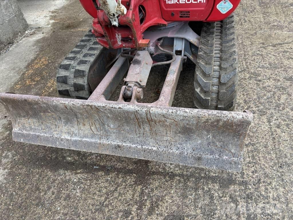 Takeuchi TB 230 Mini ekskavatori < 7 t