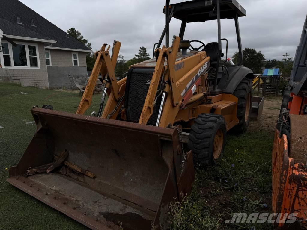 CASE 570 M XT Iekrāvēji uz riteņiem