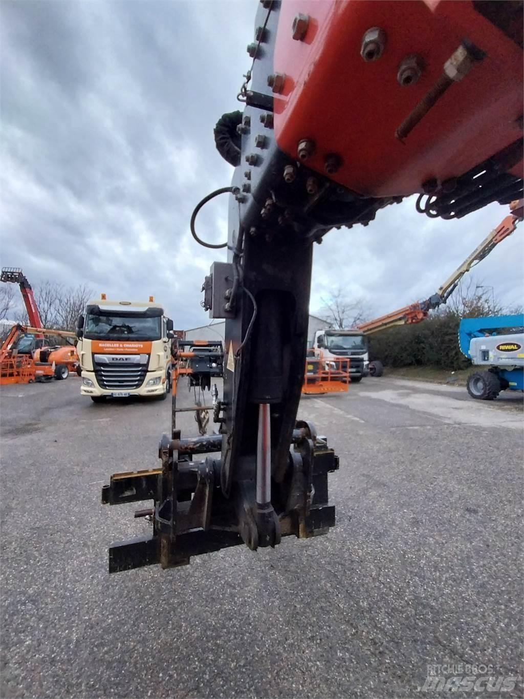 Manitou 2150MRT Teleskopiskie manipulatori