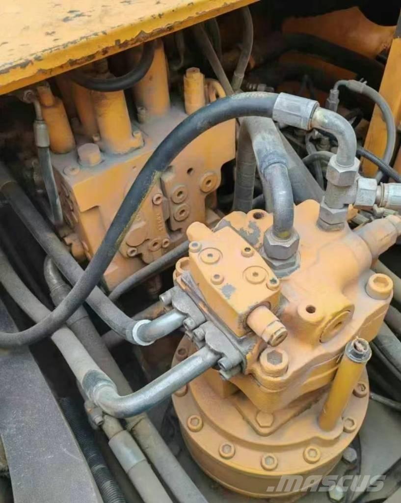 Sany SY 215 C Kāpurķēžu ekskavatori