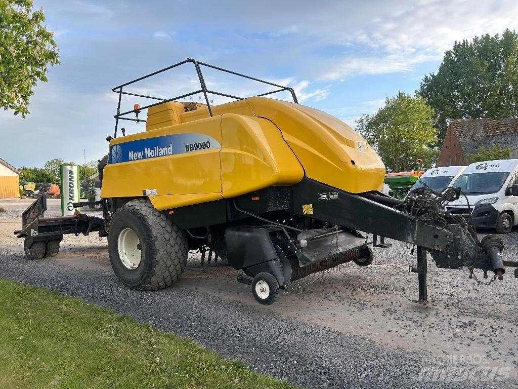 New Holland BB 9090 Ķīpu preses