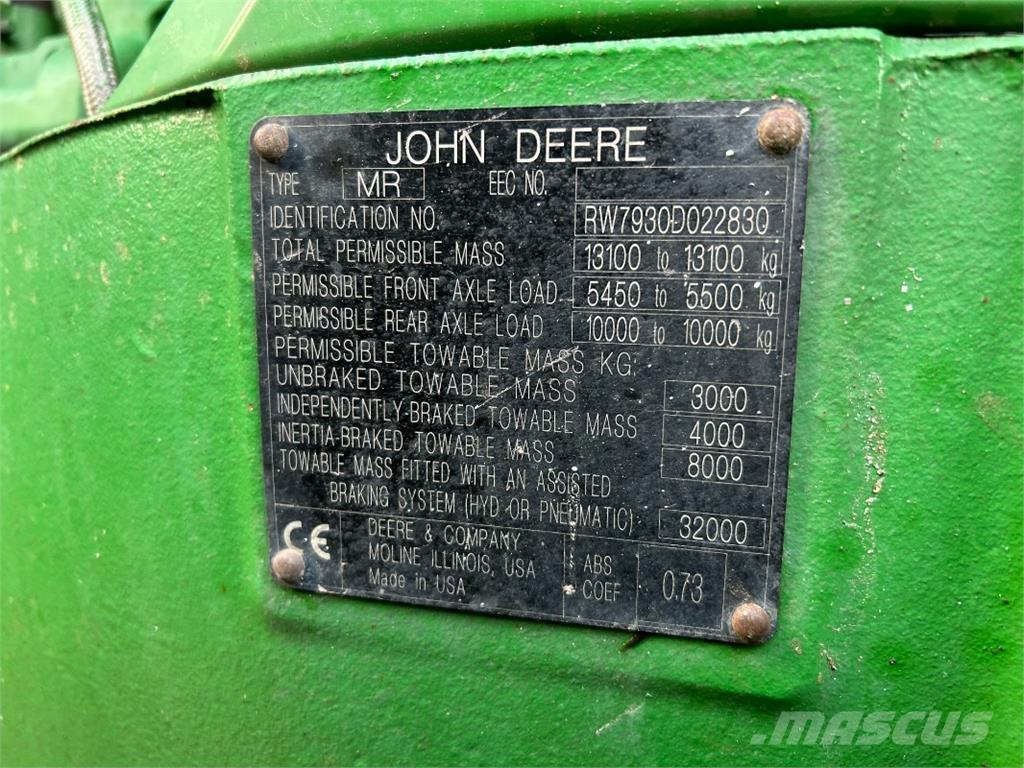 John Deere 7930 Traktori