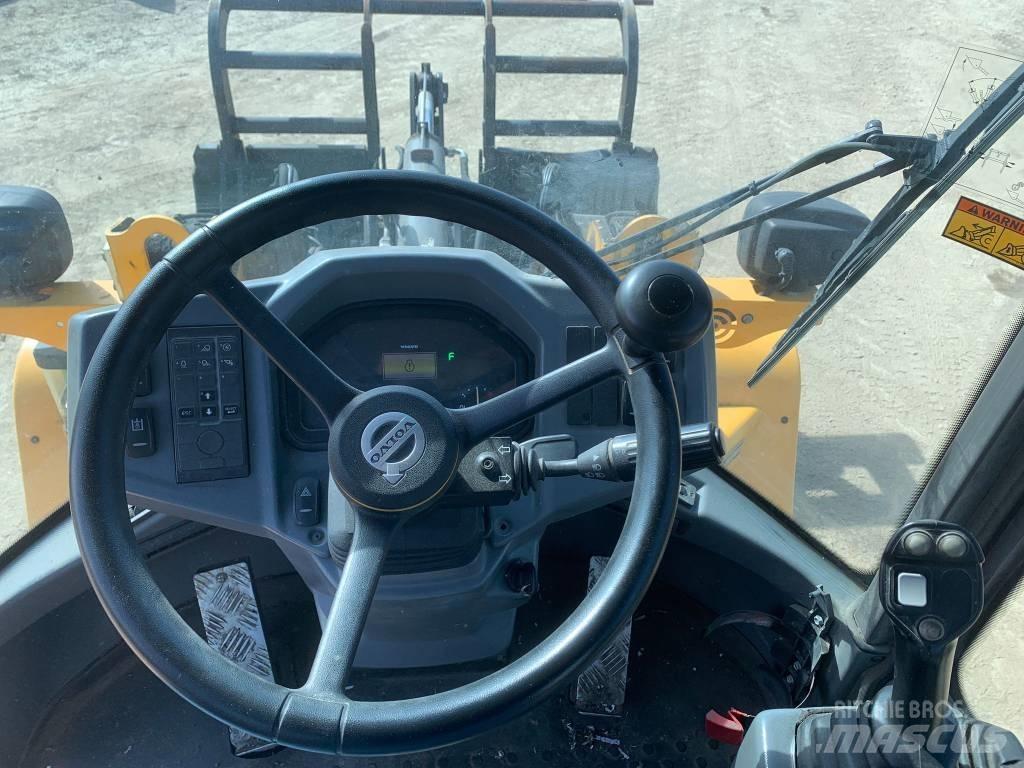 Volvo L 35 G Iekrāvēji uz riteņiem