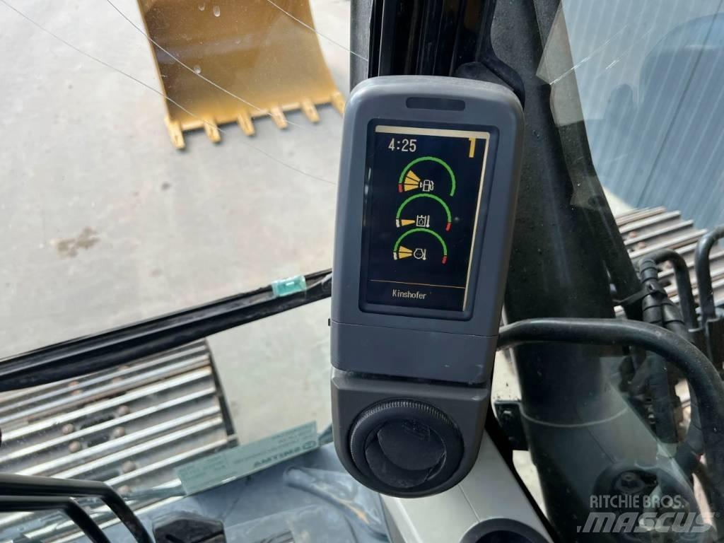 CAT 323D LN VA Kāpurķēžu ekskavatori