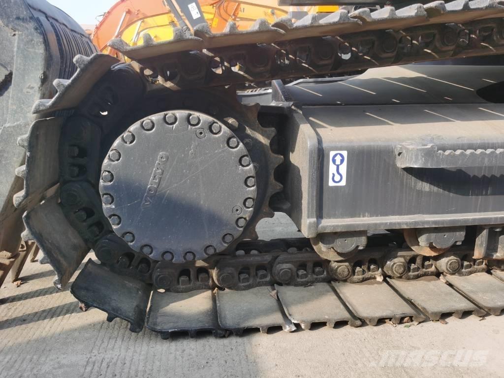 Volvo EC 250 D L Kāpurķēžu ekskavatori