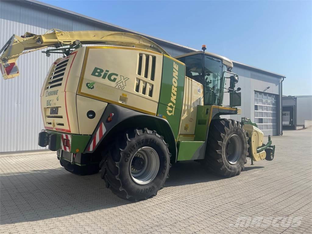 Krone Big X 700 Lopbarības novācēji