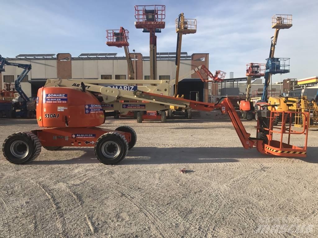 JLG 510 AJ Strēles pacēlāji