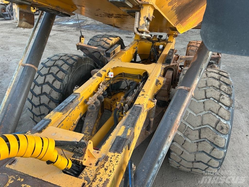 Volvo A40D Artikulētie pašizgāzēji