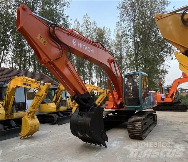 Hitachi EX 200-2 Kāpurķēžu ekskavatori