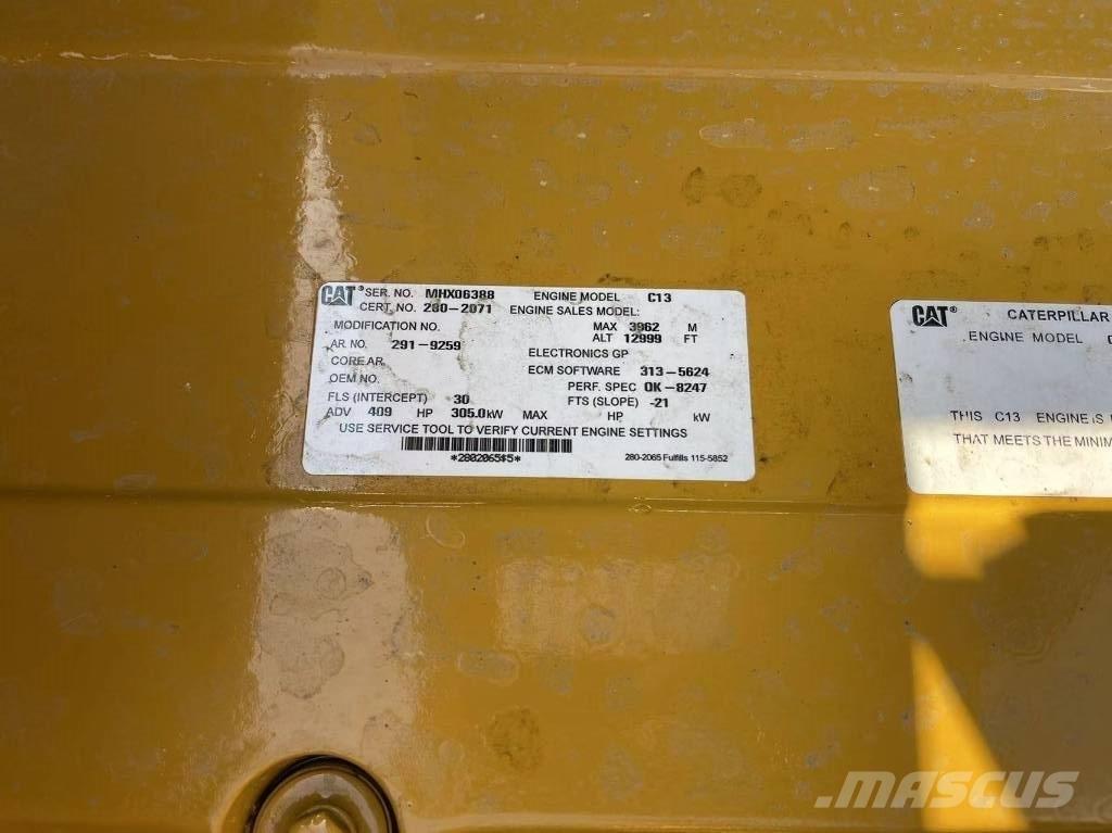 CAT 349 Kāpurķēžu ekskavatori
