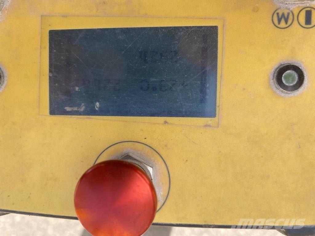 Brokk 170 Demontāžas ekskavators