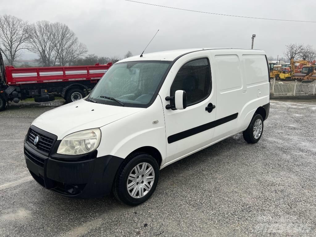 Fiat Doblo Cargo Preču pārvadāšanas furgoni