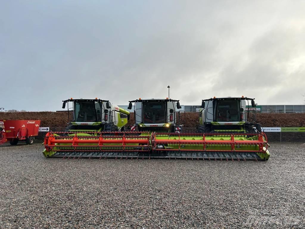 CLAAS Lexion 8800 TT Ražas novākšanas kombaini