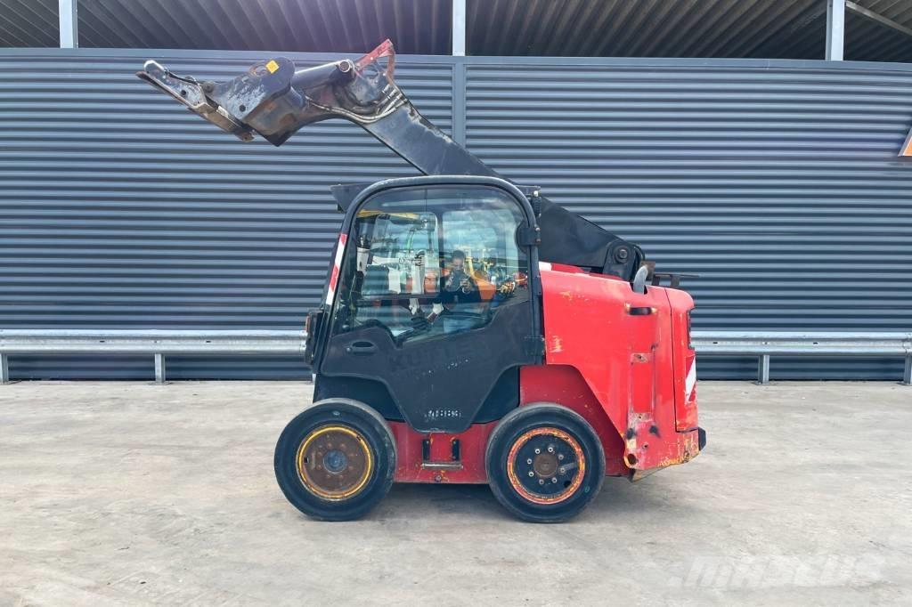 JCB R260 Lietoti riteņu kompaktiekrāvēji