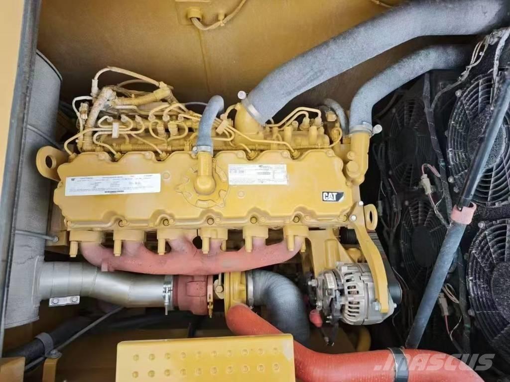 CAT 330GC Kāpurķēžu ekskavatori